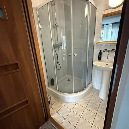 Novo Nocleg ze śniadaniem 3*