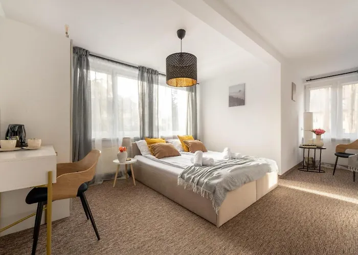 Nocleg ze śniadaniem Novo